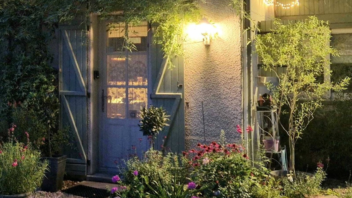Le Vigeant Cottage | 2 Bedroom & 2 Bathroom Gîte Cottage Heated Plunge Pool & Private Garden 86150