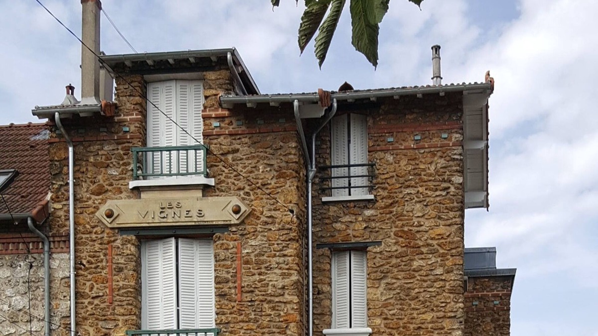 Carrieres-sur-Seine Apartment | 2 bedroom apartment pavilion