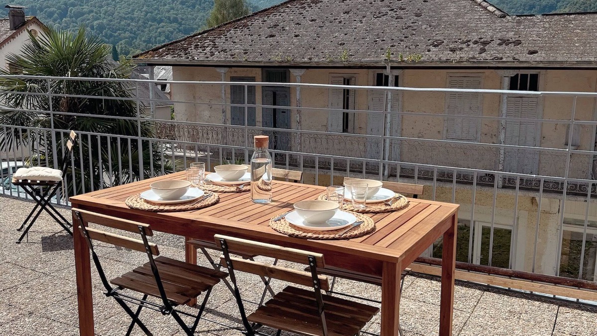 Saint-Pe-de-Bigorre Apartment | 2 bedroom apartment with mountain view terrace - Lourdes
