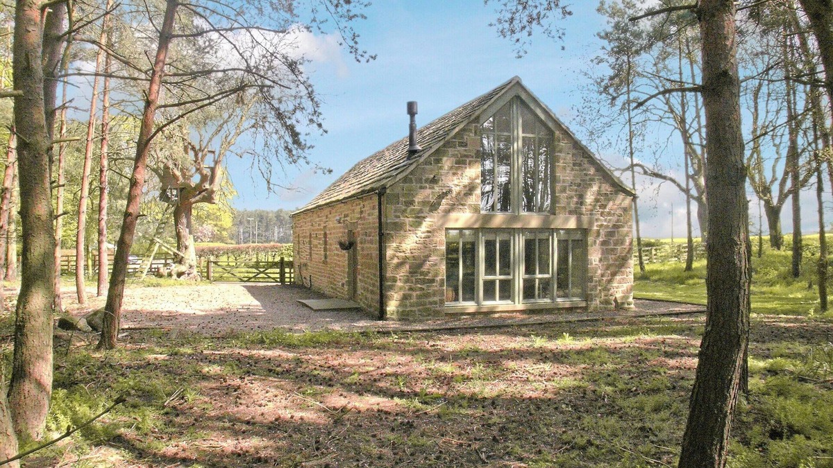 Newcastle-upon-Tyne Cottage | 2 bedroom accommodation in Ponteland, Newcastle-upon-Tyne