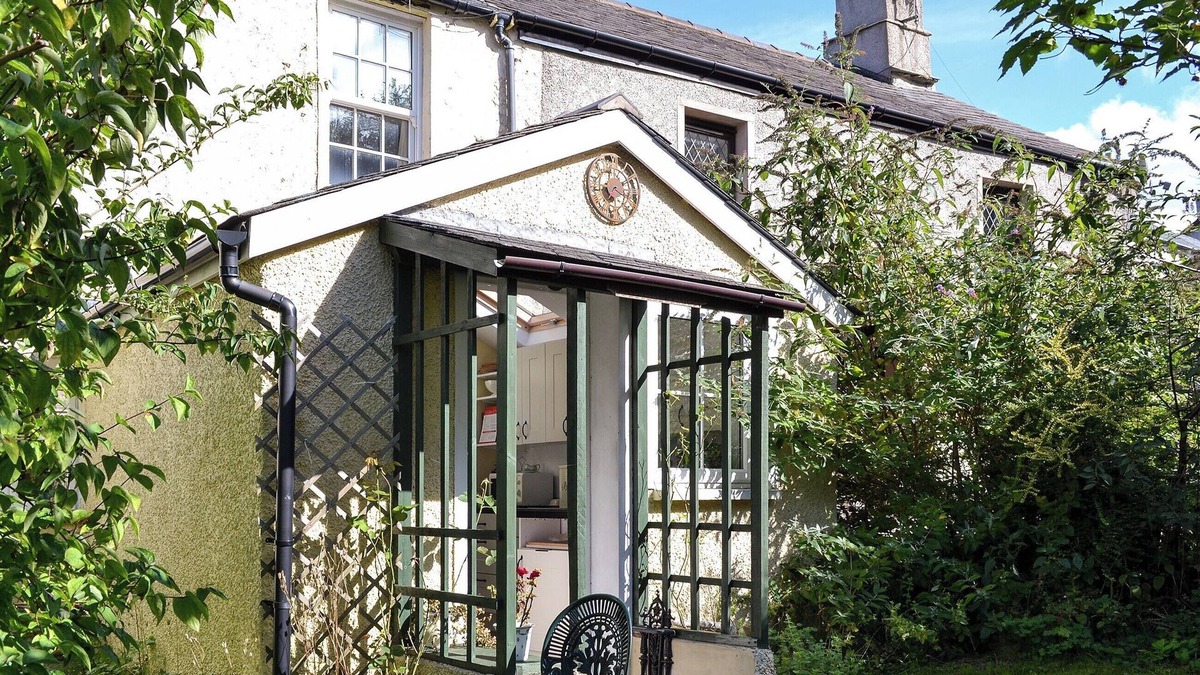 Kirkby-in-Furness Cottage | 2 bedroom accommodation in Beckside, Kirkby-in-Furness, near Ulverston