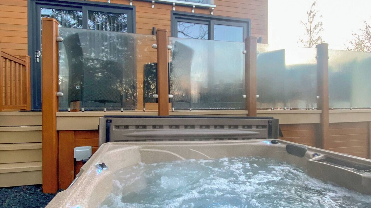 Broughton Mills Ski Chalet | 2 bedroom accommodation in Water Yeat, Nr Coniston