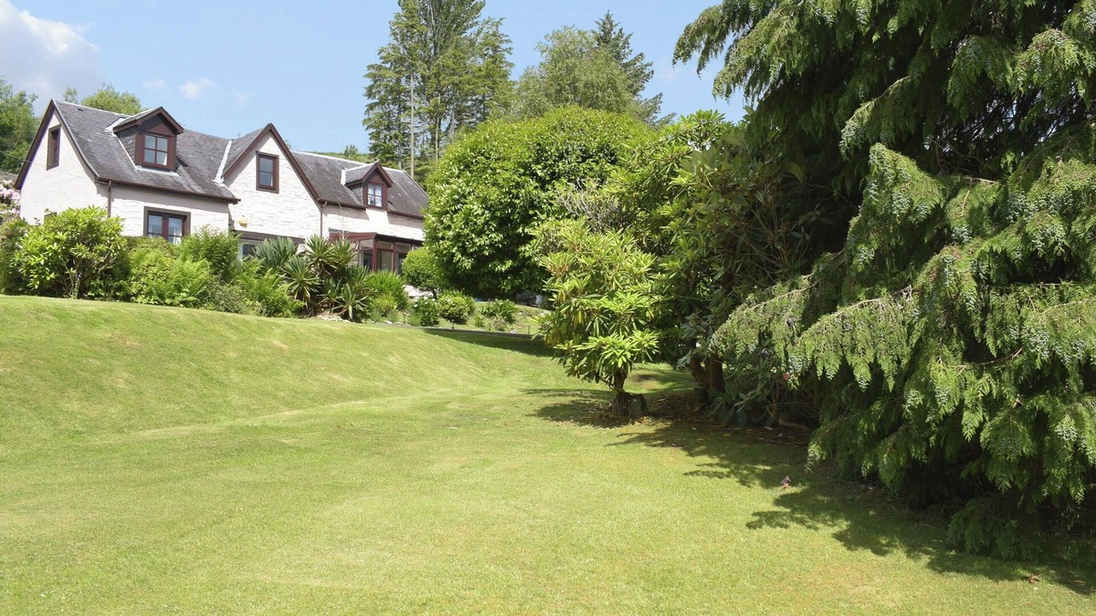 Innellan Cottage | 2 bedroom accommodation in Innellan Dunoon