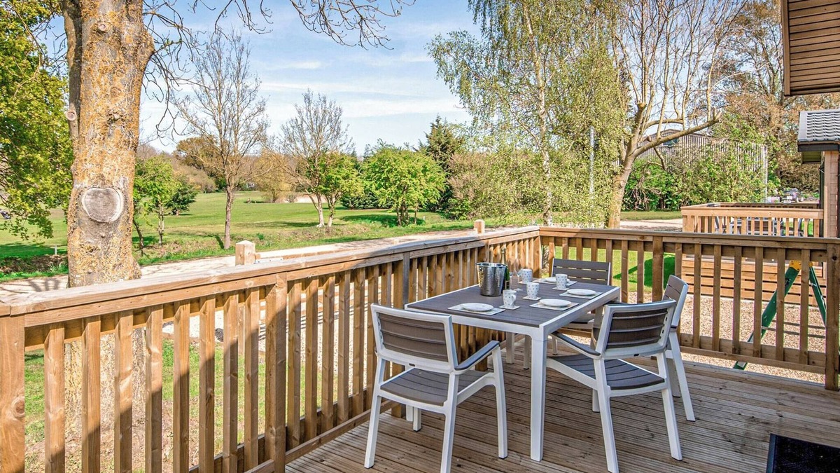 Downham Market Ski Chalet | 2 bedroom accommodation in Downham Market