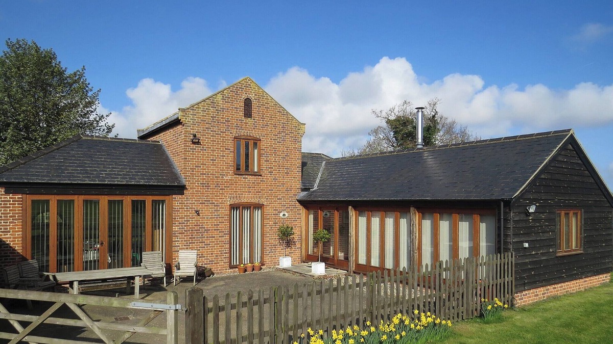 Great Yarmouth Cottage | 2 bedroom accommodation in Thrigby, Great Yarmouth