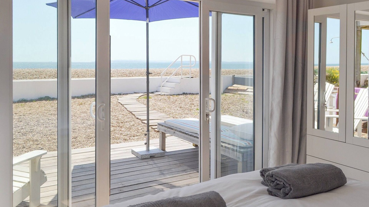 South Hayling Cottage | 2 bedroom accommodation in Hayling Island