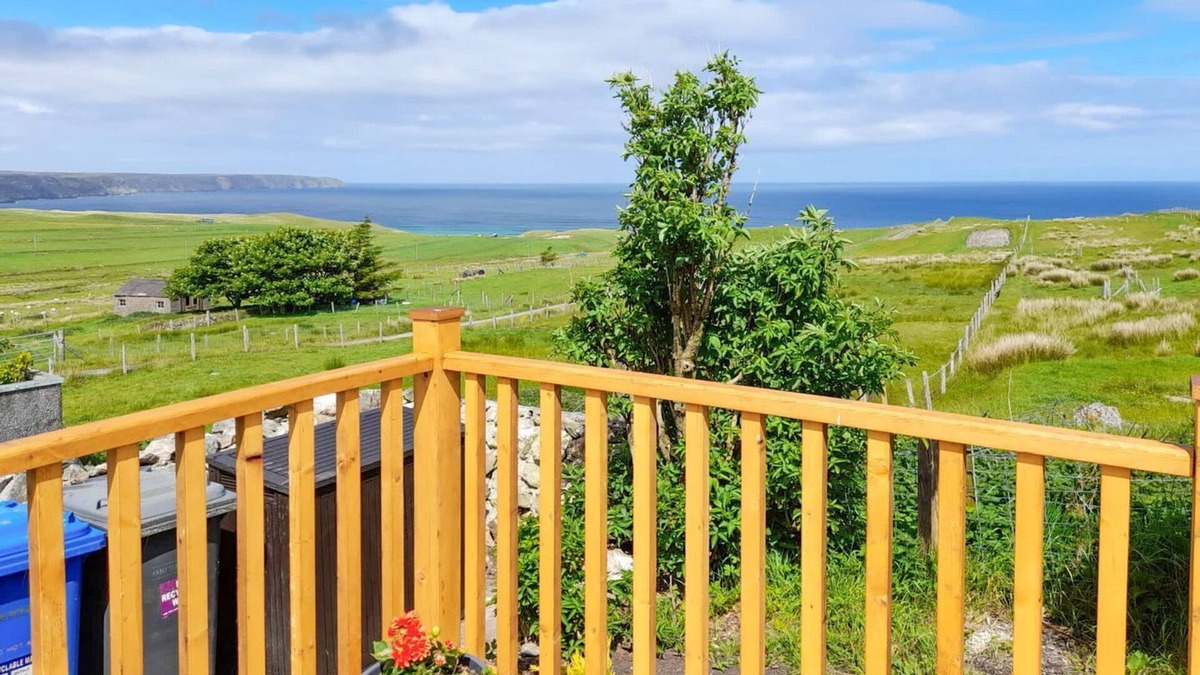 Isle of Lewis Cottage | 2 bedroom accommodation in North Tolsta, near Lewis