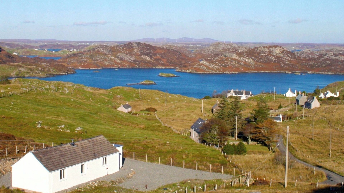 Marvig Cottage | 2 bedroom accommodation in Marvig, Isle of Lewis