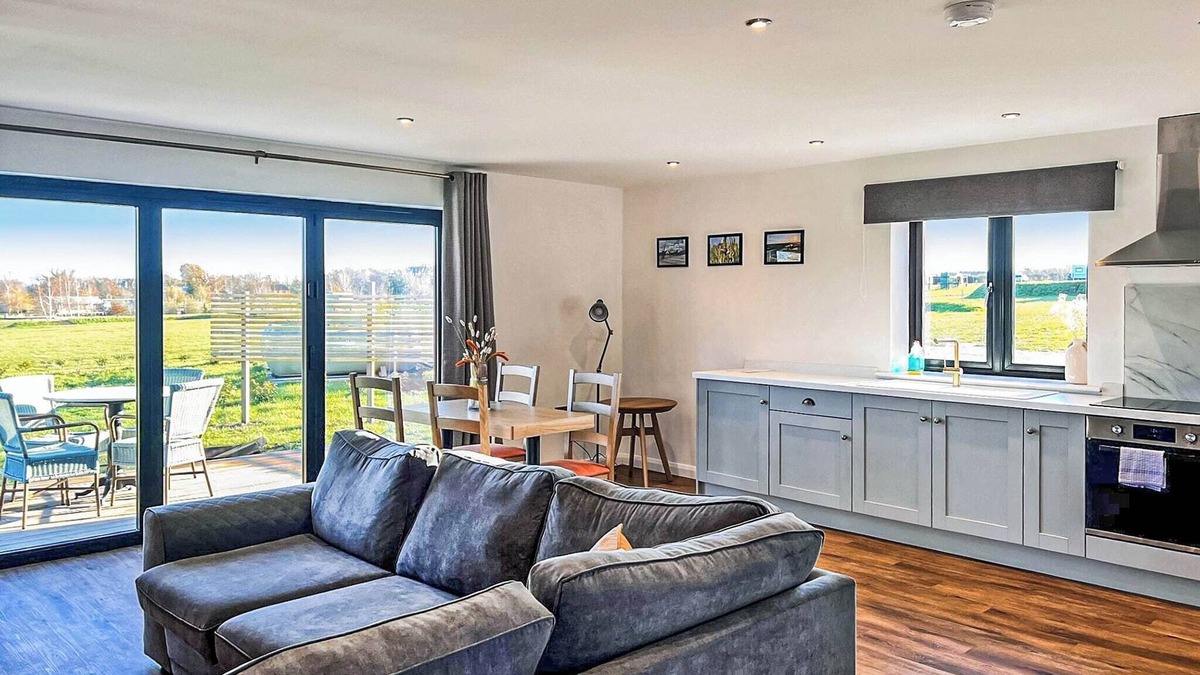 Attleborough Ski Chalet | 2 bedroom accommodation in Old Buckenham
