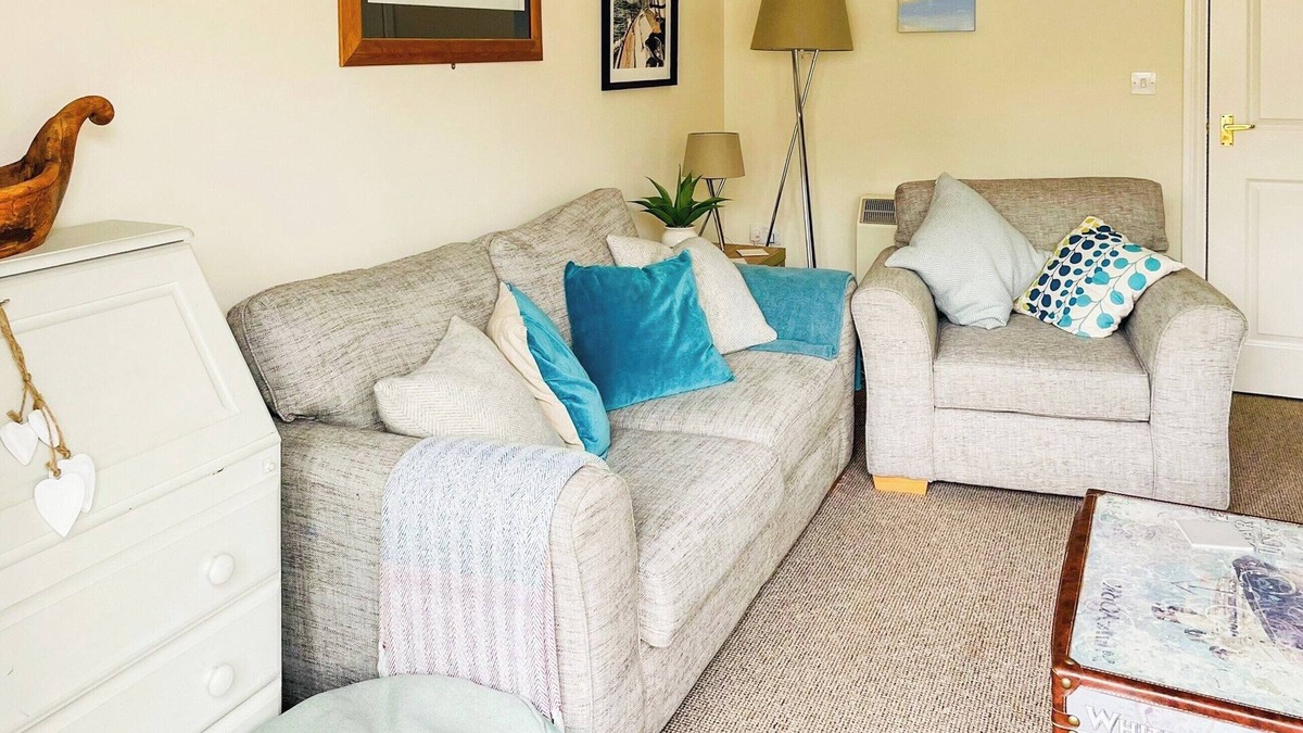 Ryde Cottage | 2 bedroom accommodation in Wootton Bridge