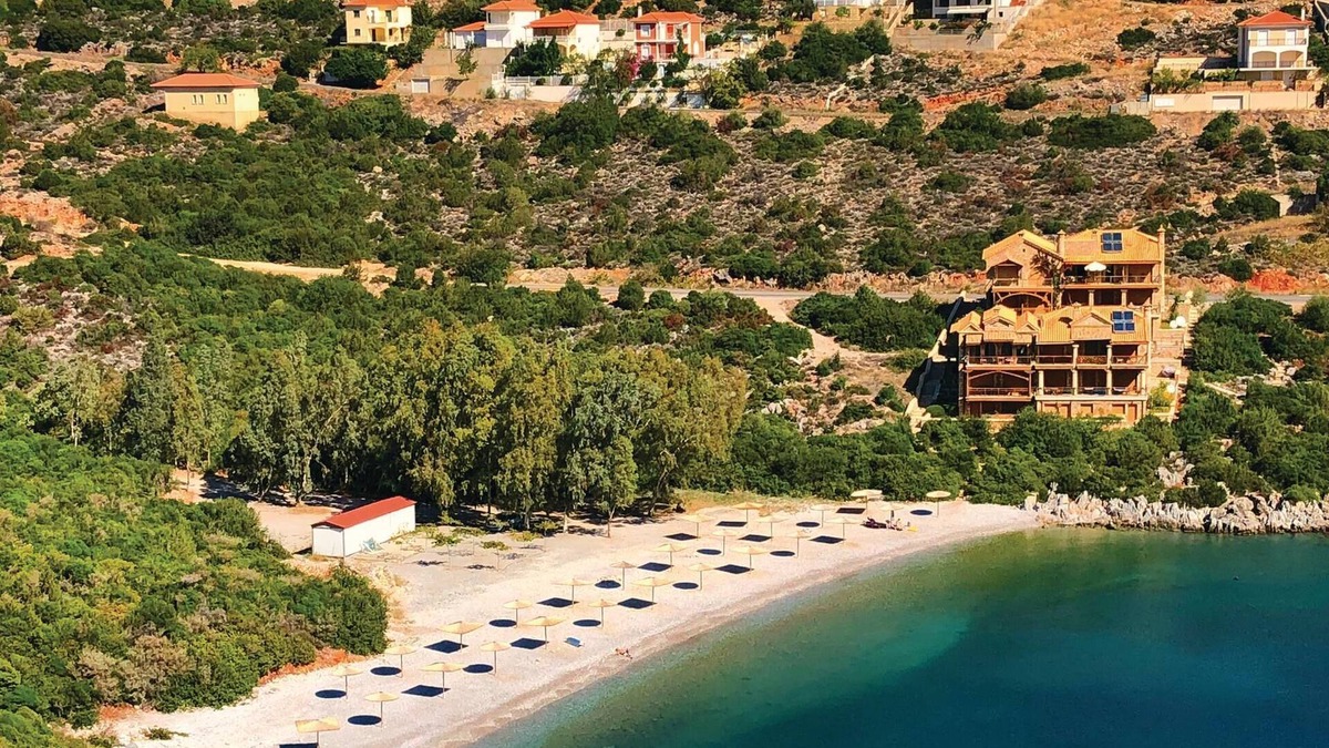 Arkadiko Chorio Apartment | 2 bedroom accommodation in Varia Kinouria