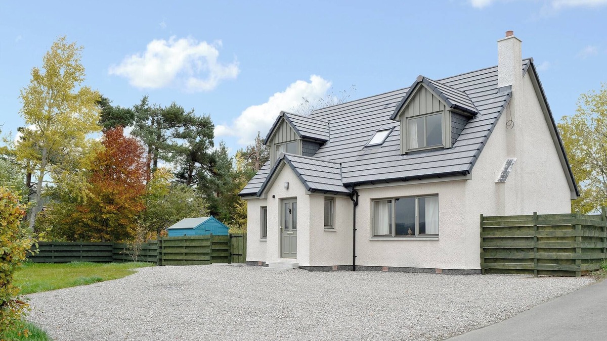 Tomintoul Cottage | 2 bedroom accommodation in Tomintoul, near Grantown-on-Spey