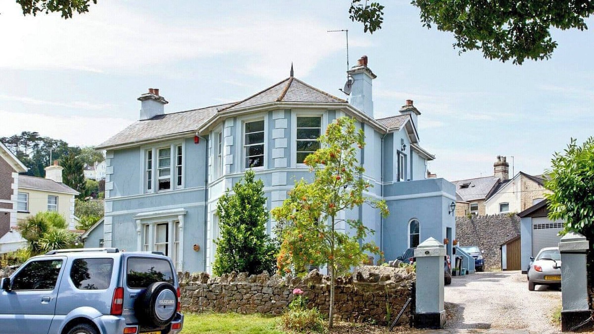 Liverton Cabin | 2 bedroom accommodation in Newton Abbot
