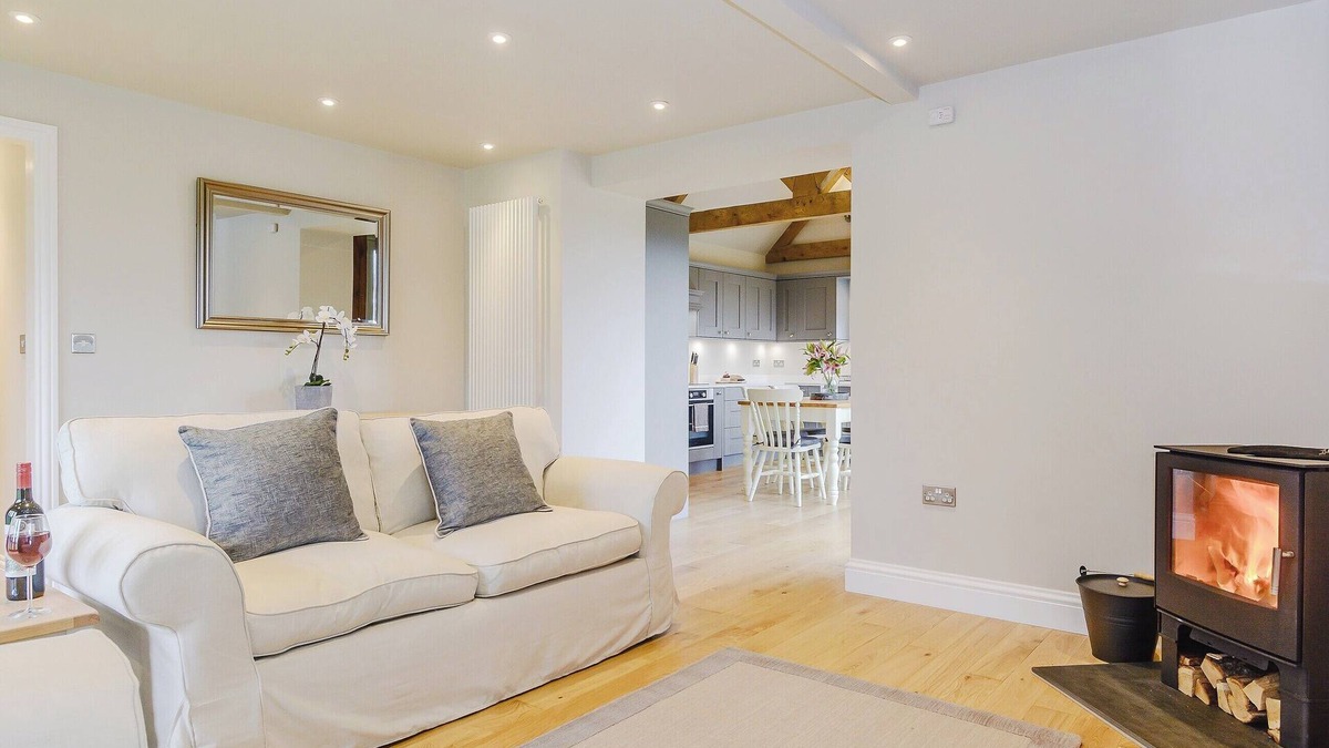 Stanton Drew Cottage | 2 bedroom accommodation in Chew Magna, near Bath