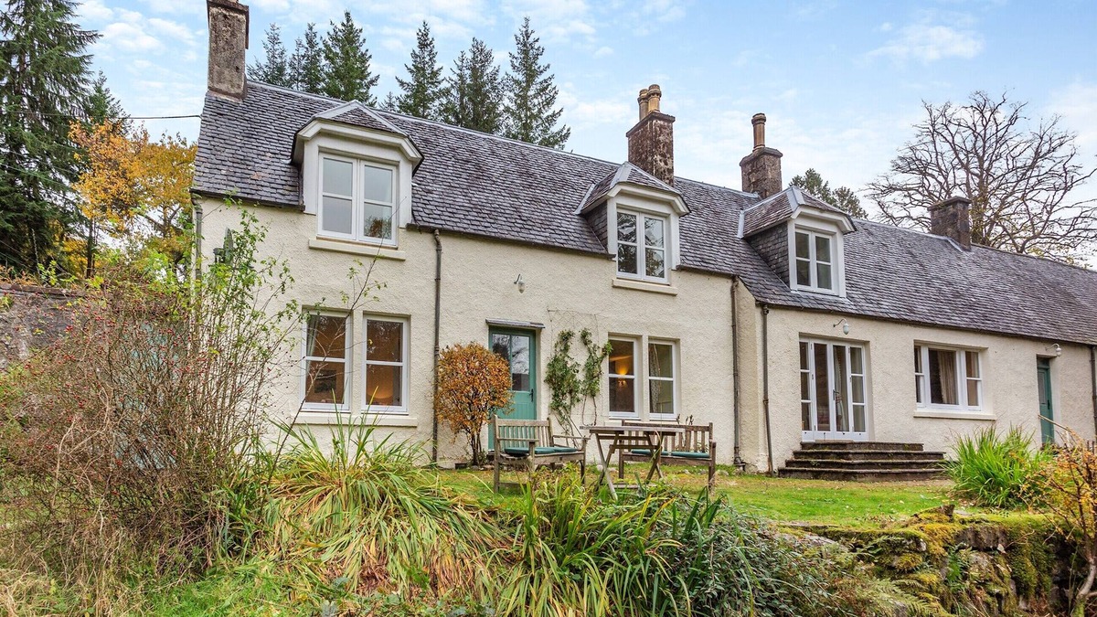 Strathcarron Cottage | 2 bedroom accommodation in Strathcarron