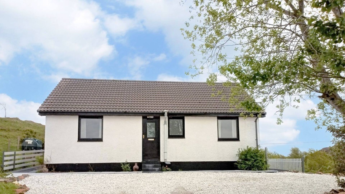 Isleornsay Cottage | 2 bedroom accommodation in Isle Ornsay
