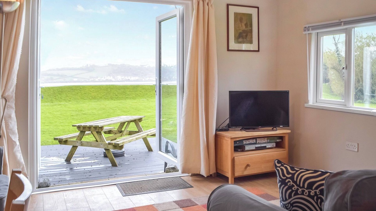 Llanybri Cottage | 2 bedroom accommodation in Llansteffan