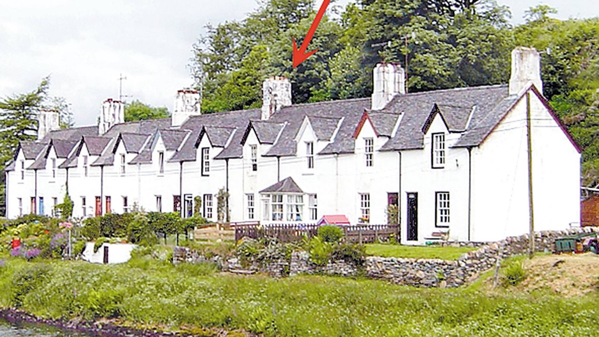 Lochgilphead Cottage | 2 bedroom accommodation in Cairnbaan, by Lochgilphead