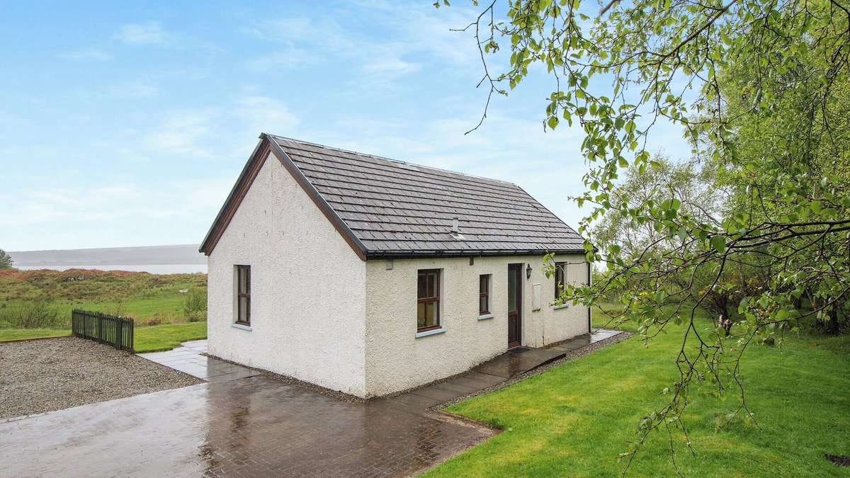 Lochgilphead Cottage | 2 bedroom accommodation in Achnamara, near Lochgilphead