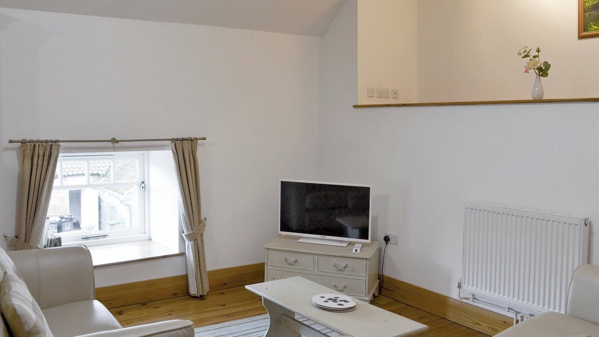 Market Rasen Cottage | 2 bedroom accommodation in North Willingham, near Market Rasen