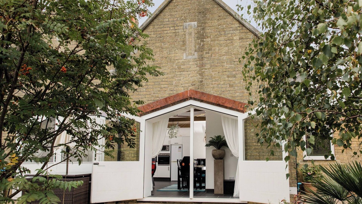 East Cowes House | 2 bedroom accommodation in East Cowes