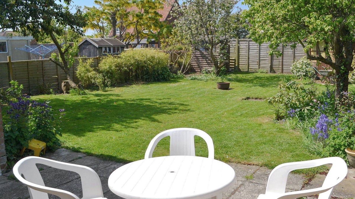 Happisburgh Cottage | 2 bedroom accommodation in Happisburgh