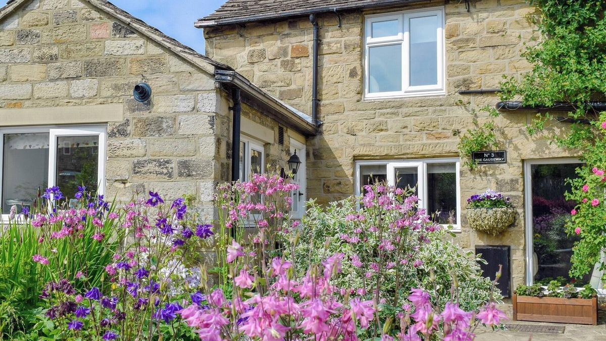 Eyam Cottage | 2 bedroom accommodation in Eyam, near Bakewell