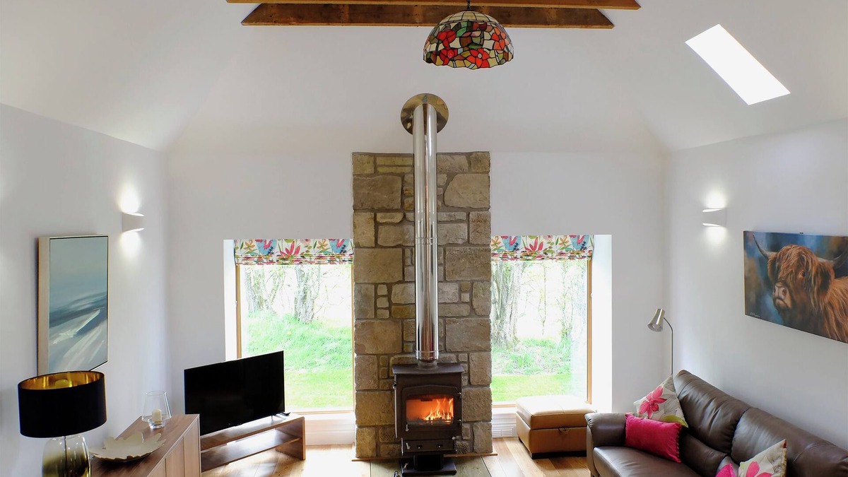 Invergordon Cottage | 2 bedroom accommodation in Kildary, near Tain