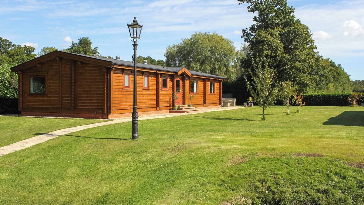 Storrington Cottage | 2 bedroom accommodation in Pulborough, near Arundel