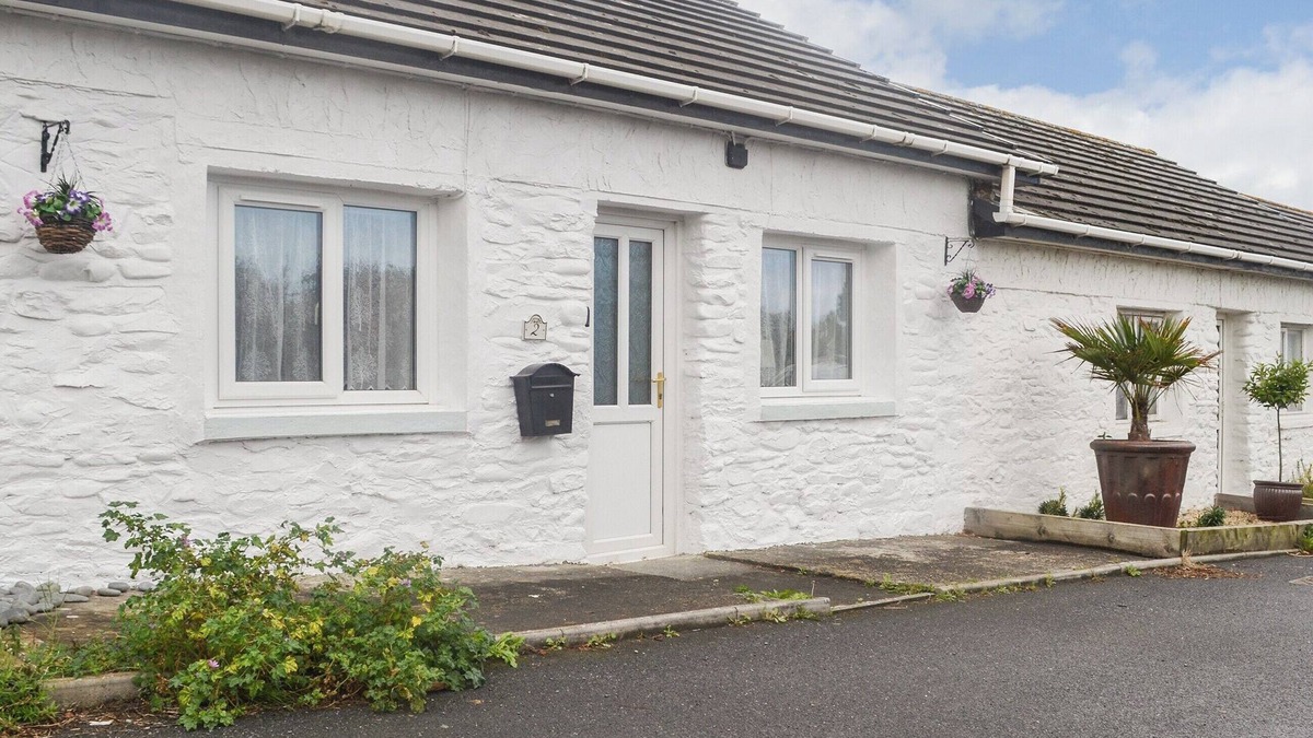 Aberaeron Cottage | 2 bedroom accommodation in Aberaeron
