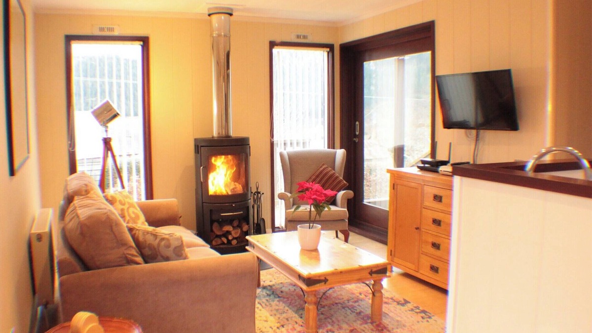 Aymestrey Cottage | 2 bedroom accommodation in Upper Lye, near Presteigne
