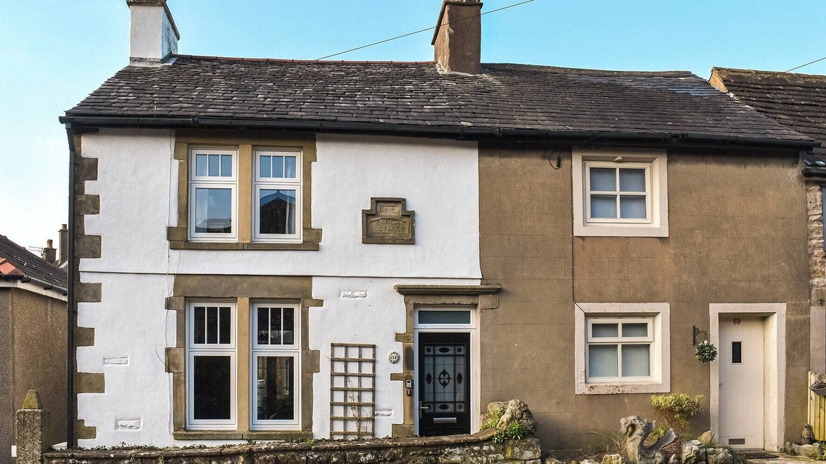 Carnforth Cottage | 2 bedroom accommodation in Carnforth