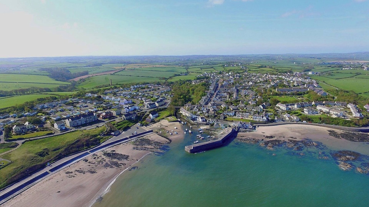 Cemaes Bay Cottage | 2 bedroom accommodation in Cemaes Bay