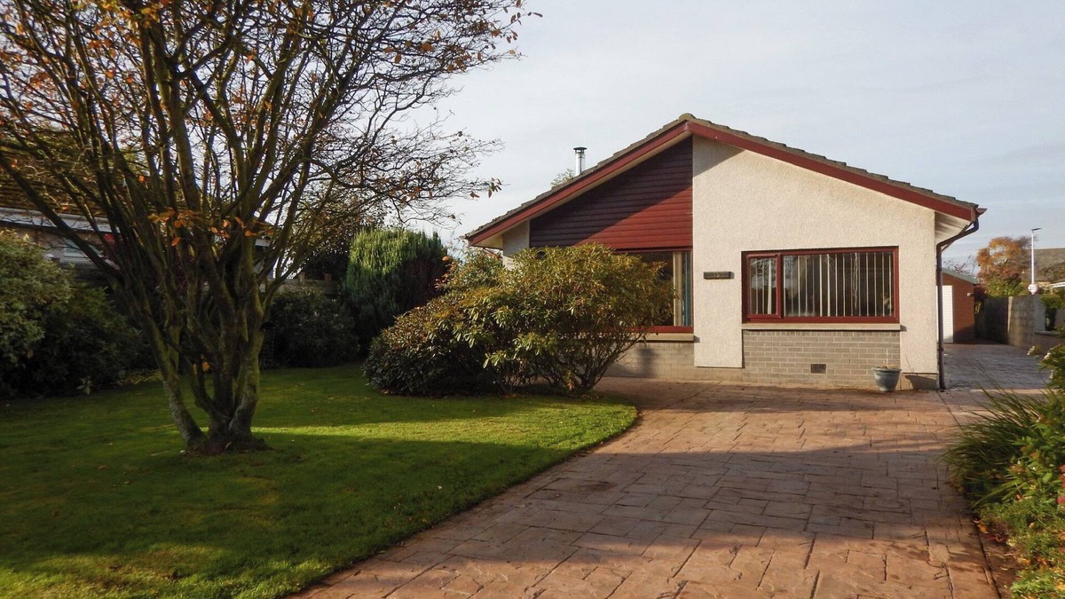 Garmouth Cottage | 2 bedroom accommodation in Garmouth, near Elgin