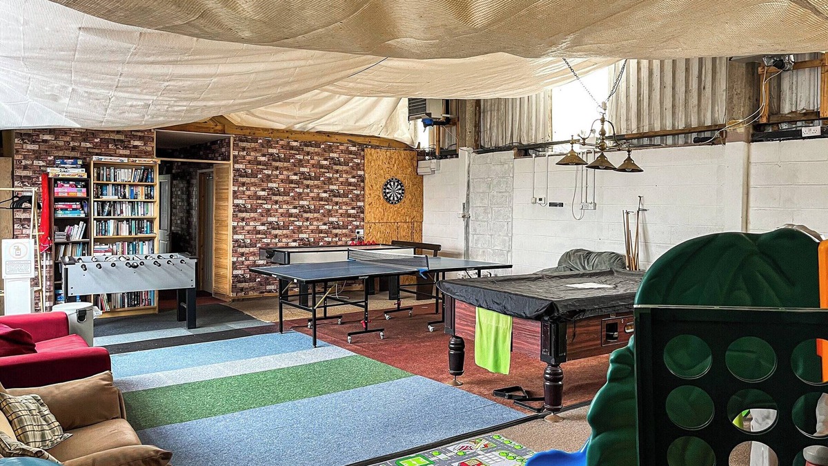 Forsbrook Cottage | 2 bedroom accommodation in Dilhorne, near Cheadle