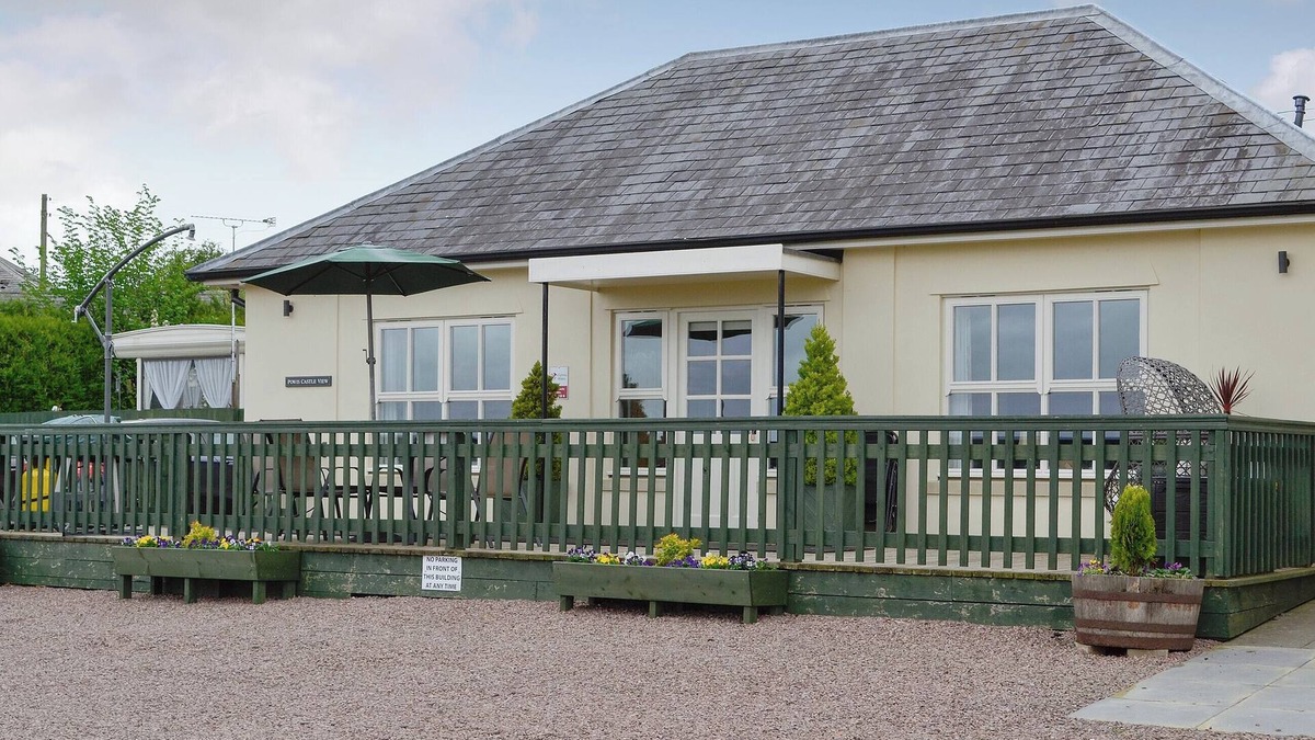 Kingswood Cottage | 2 bedroom accommodation in Forden, near Welshpool