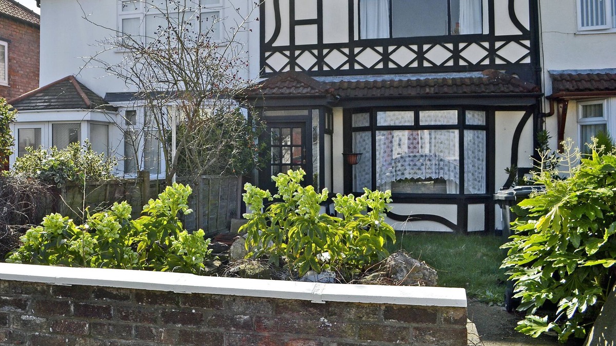 Ainsdale Cottage | 2 bedroom accommodation in Ainsdale, near Southport