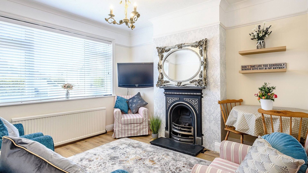 Pakefield Cottage | 2 bedroom accommodation in Pakefield, near Lowestoft
