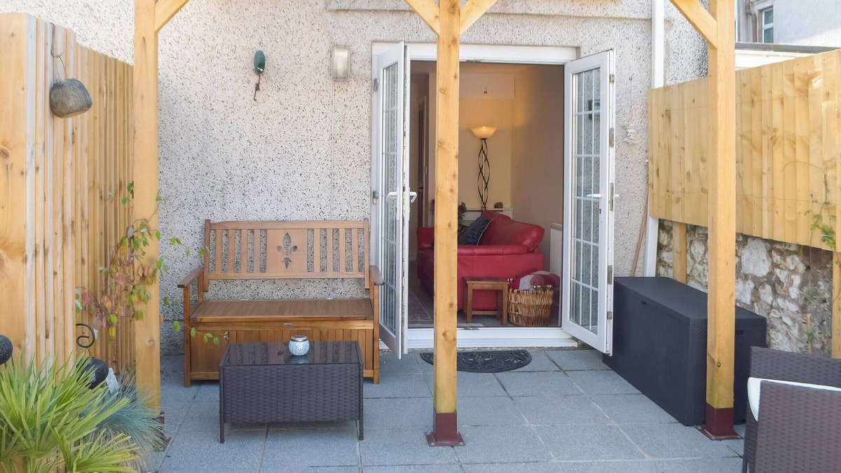 Porthcawl Cottage | 2 bedroom accommodation in Porthcawl