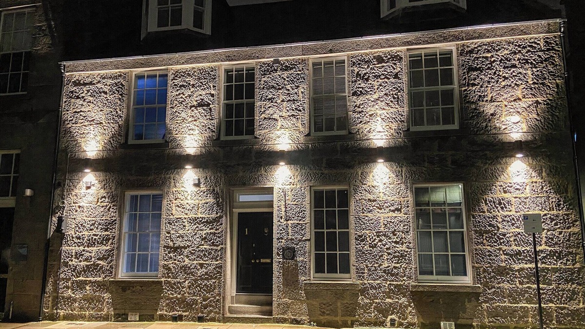 Central Aberdeen Cottage | 2 bedroom accommodation in Aberdeen