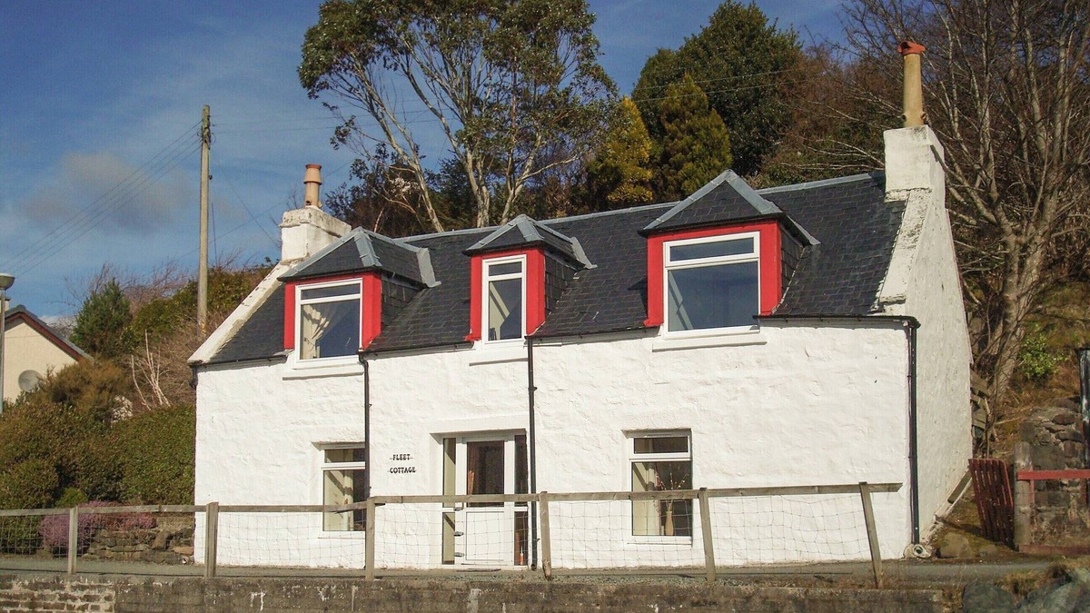 Achachork Cottage | 2 bedroom accommodation in Portree, Isle of Skye
