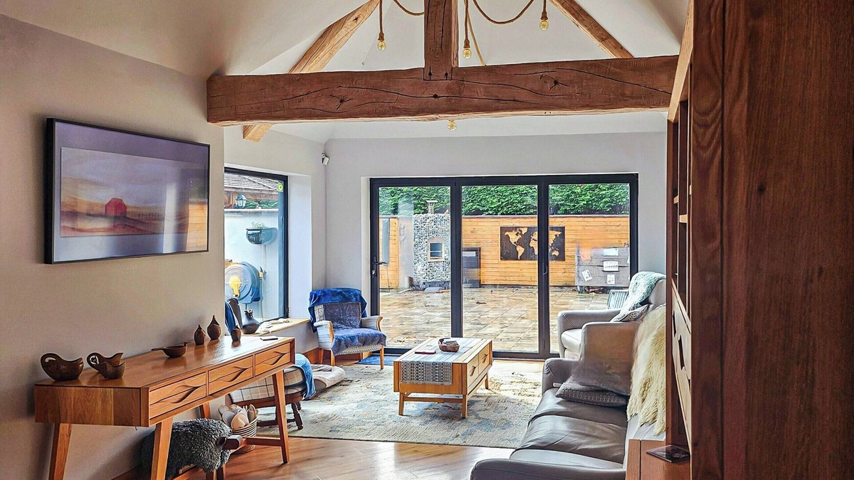 Sutton Maddock Cottage | 2 bedroom accommodation in Beckbury