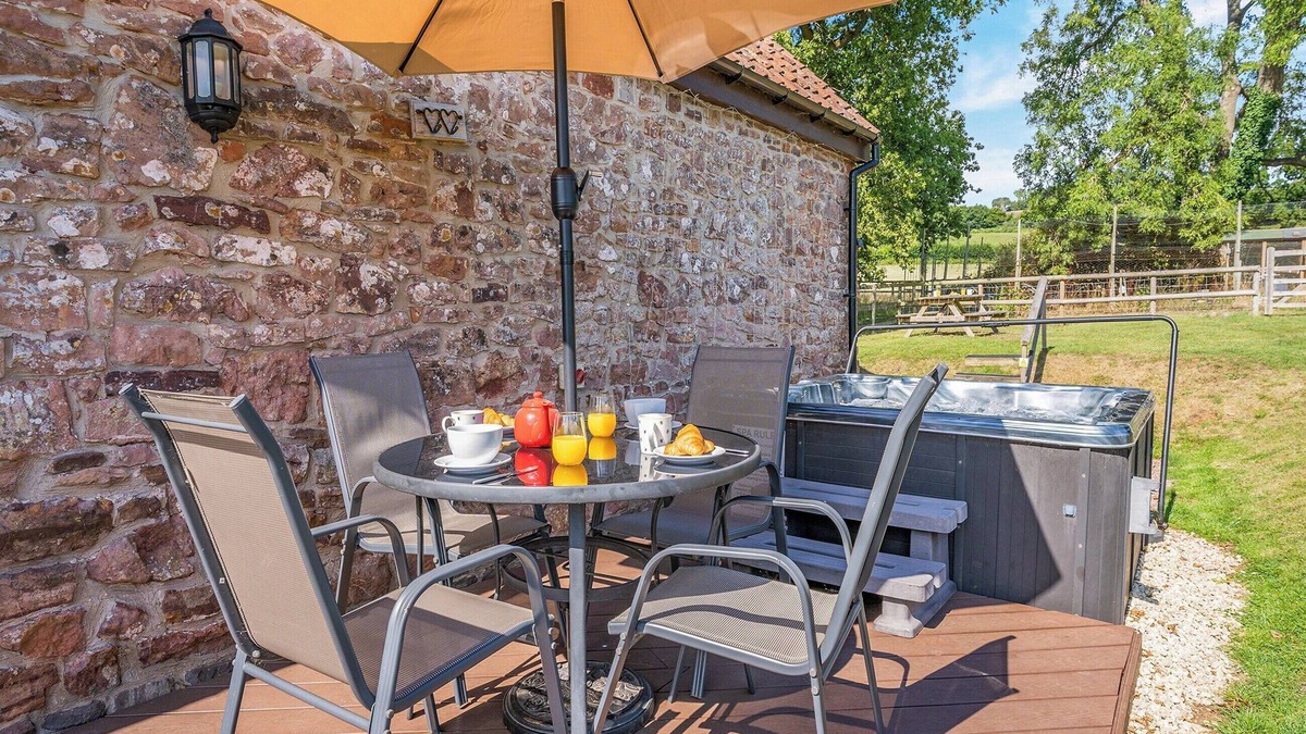 Tidenham Cottage | 2 bedroom accommodation in Chepstow
