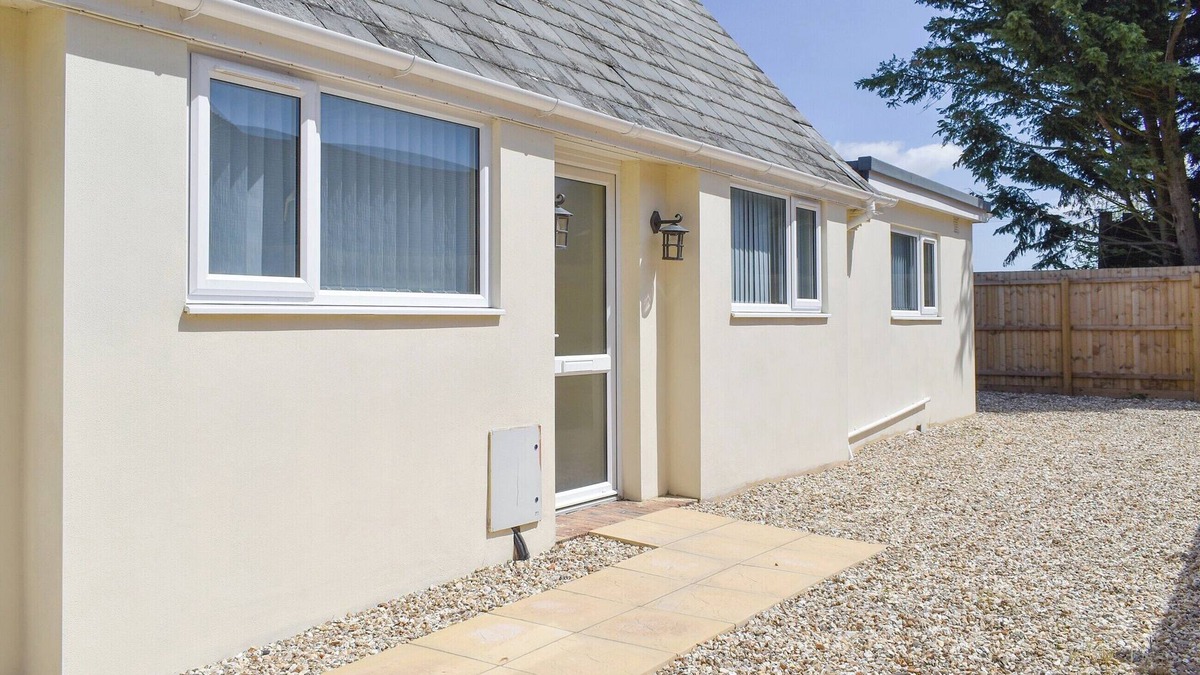 Holworth Cottage | 2 bedroom accommodation in Moreton, near Wareham