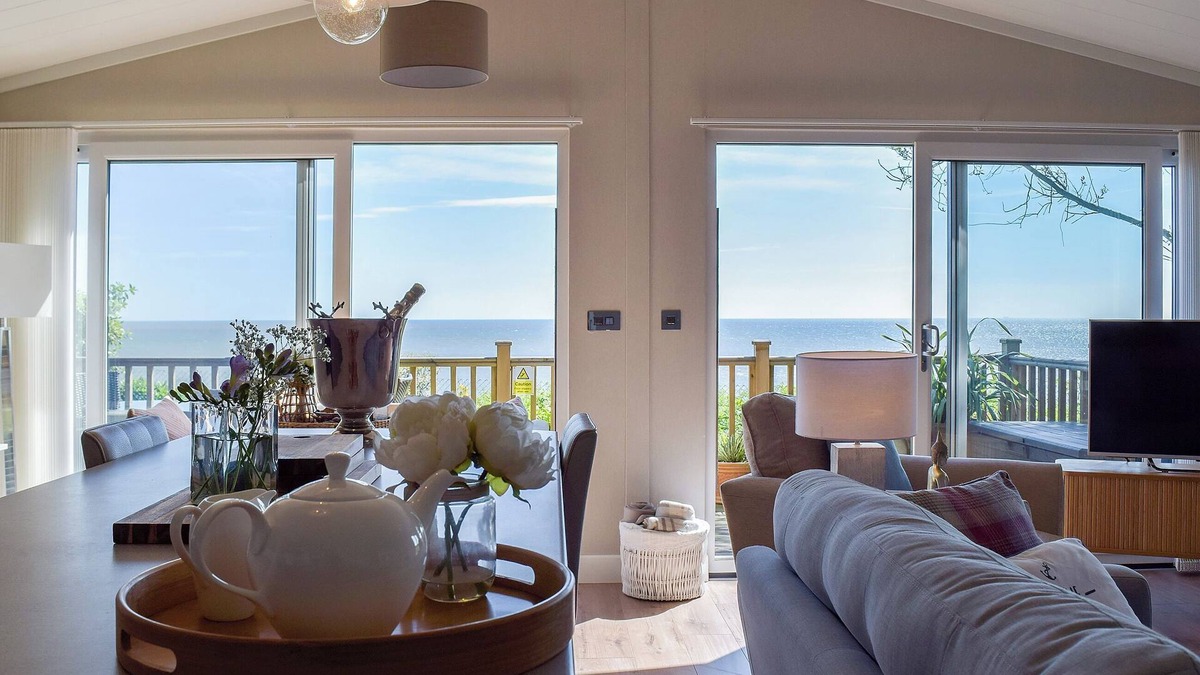 Corton Cottage | 2 bedroom accommodation in Corton, near Lowestoft