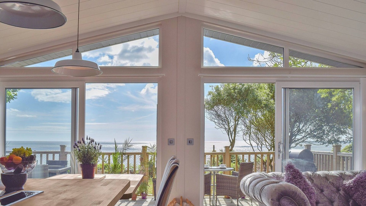 Corton Cottage | 2 bedroom accommodation in Corton, near Lowestoft