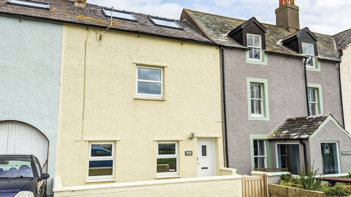 Allonby Cottage | 2 bedroom accommodation in Allonby, near Maryport