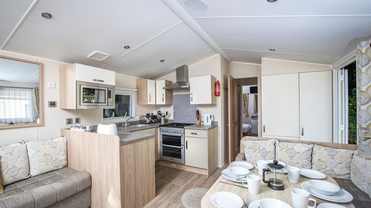 Looe House | 2 bedroom accommodation in Polperro