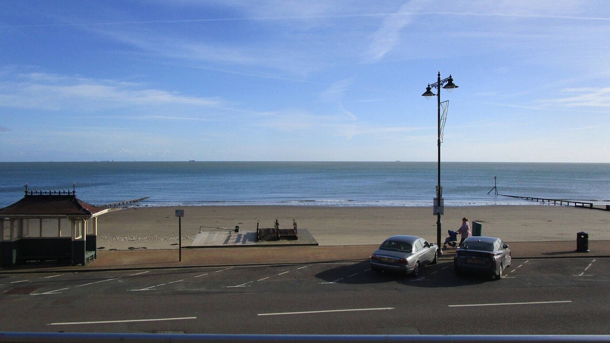 Shanklin Apartment | 2 bedroom accommodation in Shanklin