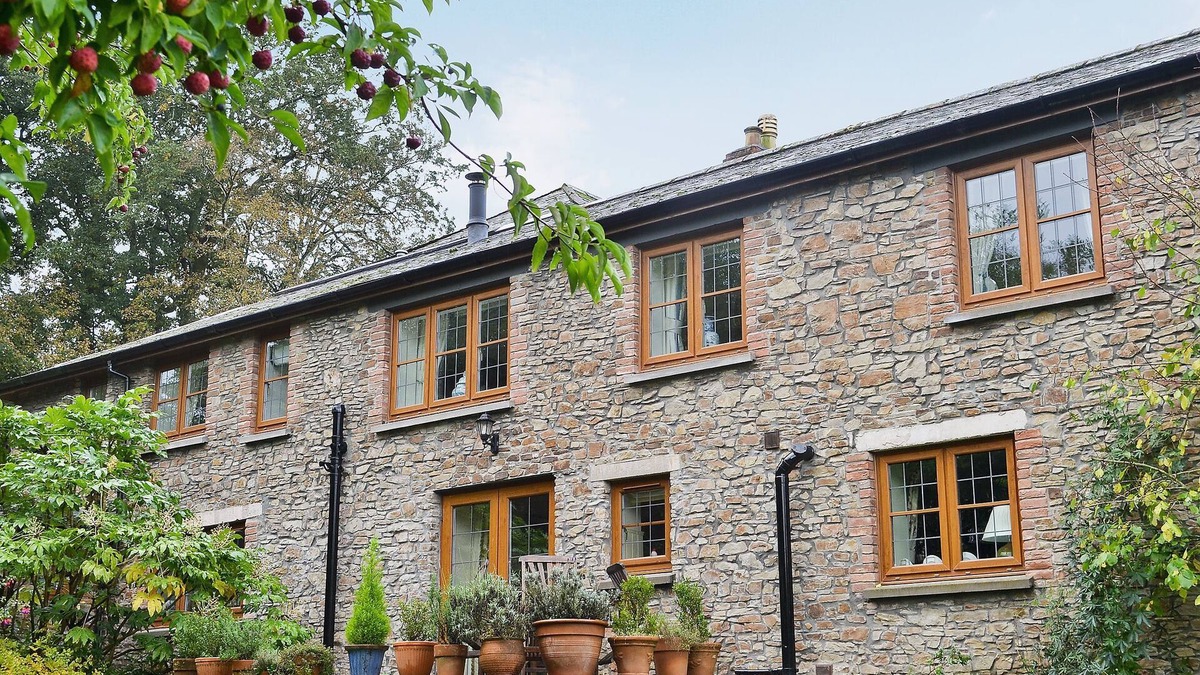 Westleigh Cottage | 2 bedroom accommodation in Webbery, near Bideford